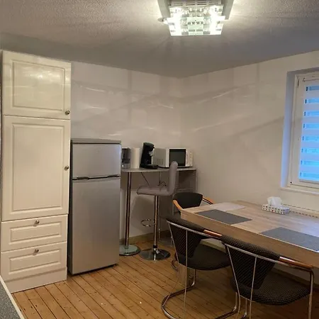 Familienhaus Guest house *